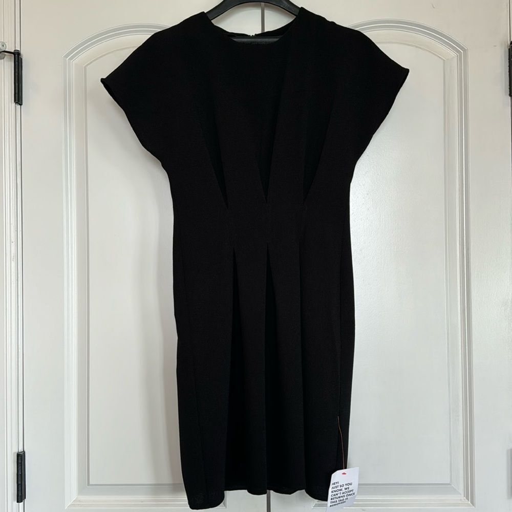 Host pick-ASOS Design nipped in waist mini dress in black sz. 2 - Picture 2 of 8